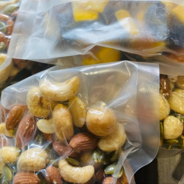 Granola Mixnut Helo Food – Mix hạt giòn thơm, năng lượng sạch mỗi ngày - Hình ảnh 5